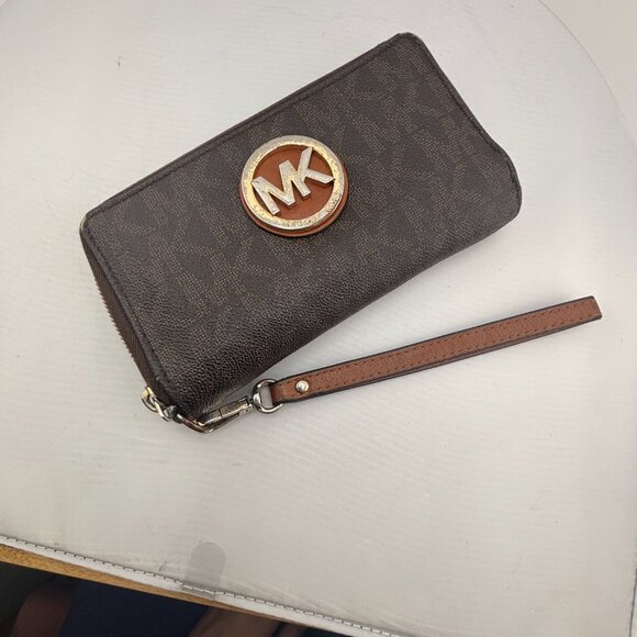 Michael Kors Jet Set Logo Wristlet Wallet Phone Case Brown - Picture 3 of 7